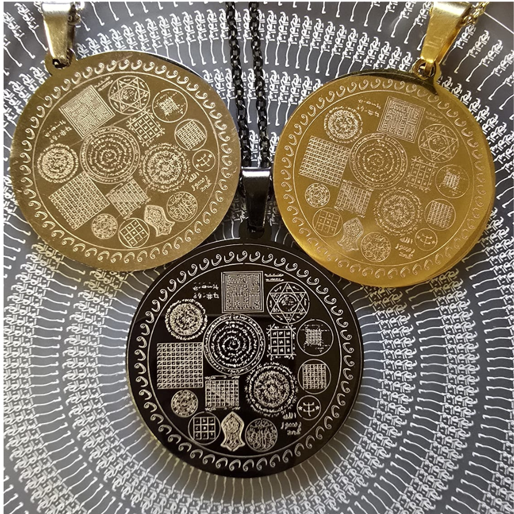 Korumalı Çelik Kolye